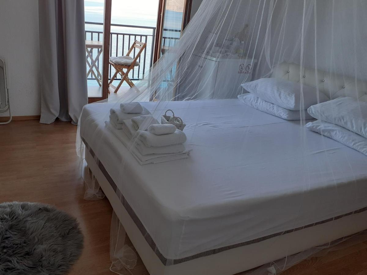 Room Domo Zengg Kültér fotó